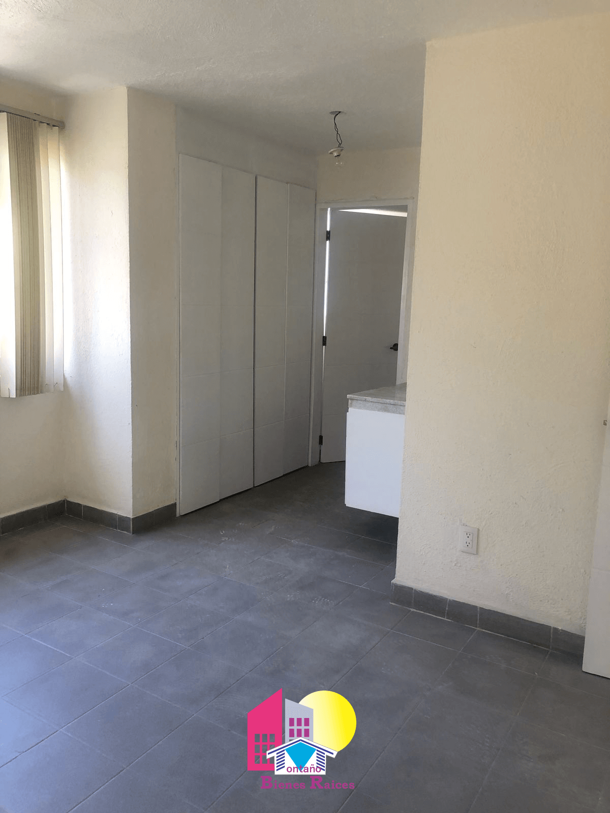 Recámara con clóset y baño